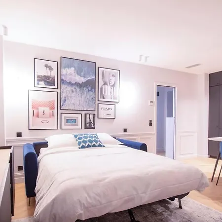 Chic & Fully-equipped In Le Marais *