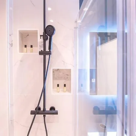 아파트 Chic & Fully-equipped In Le Marais